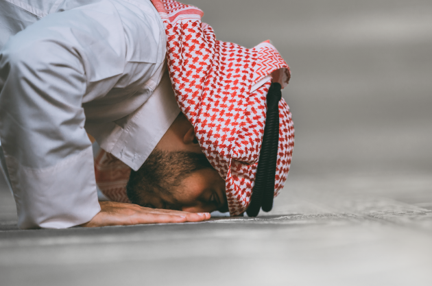 فرّج كربًا